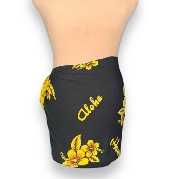 Hawaiian Sarong Wrap Scarf Black Yellow Floral Aloha Fringe Beach Swim Coverup - Picture 9 of 10